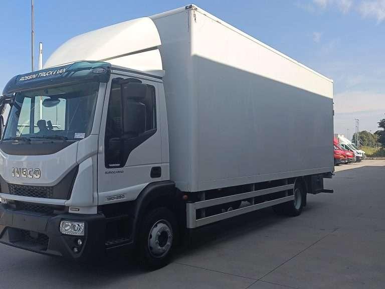 Iveco EUROCARGO 120E25P E6D FURGONATO BOX CON SPONDA Photo 2