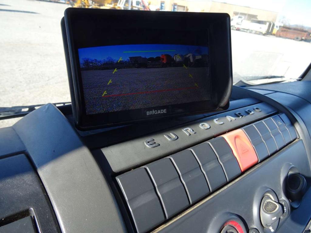 Iveco EUROCARGO  120E22 Photo 11