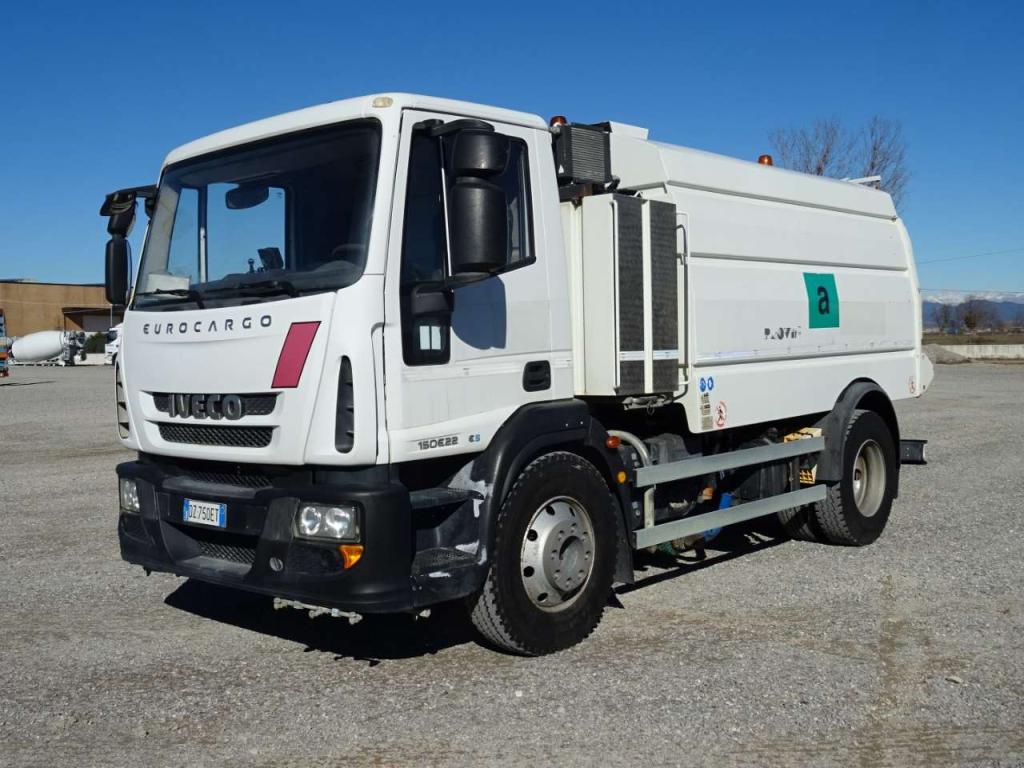 Iveco EUROCARGO  120E22 Photo 3