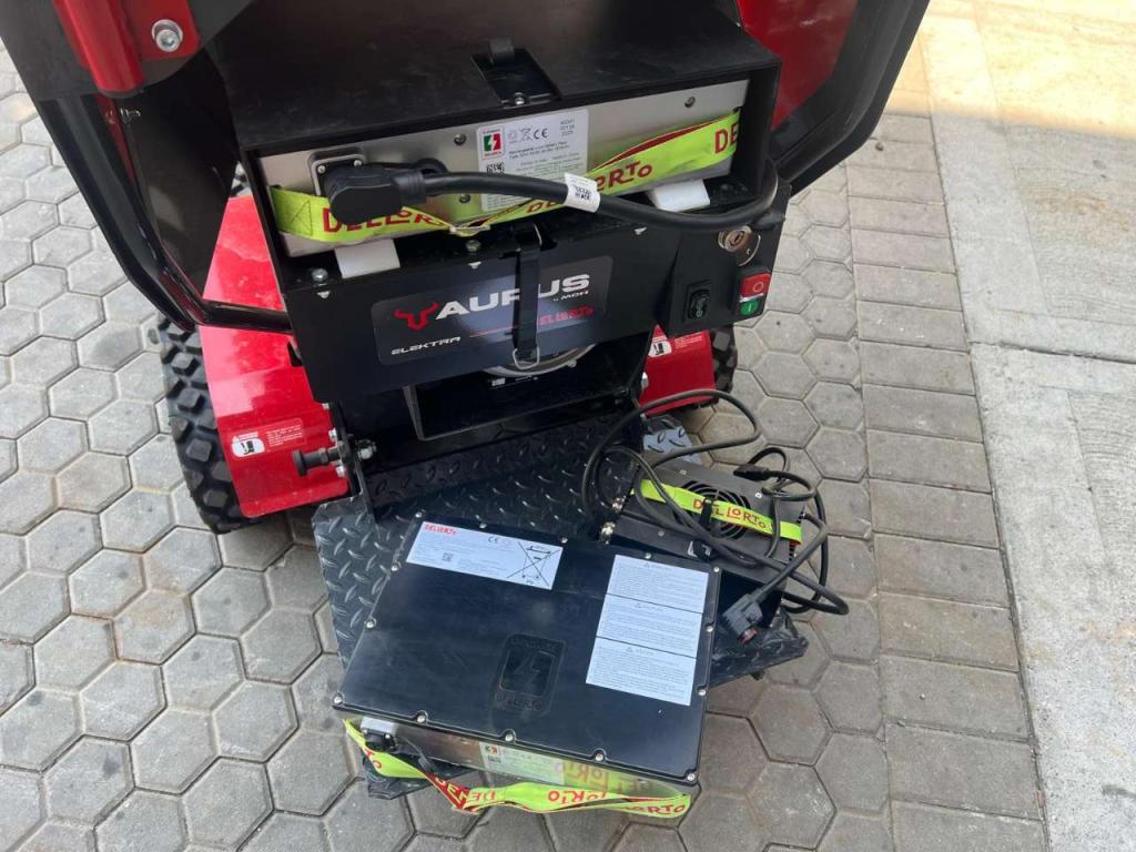 MCH H580C Elektra Photo 5