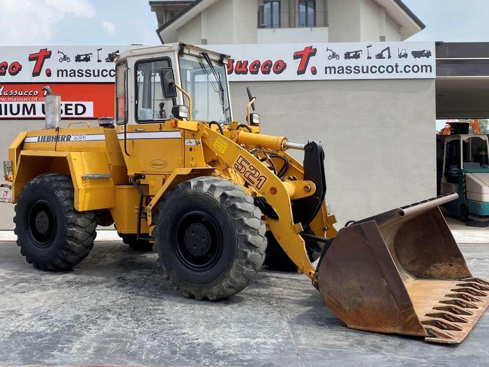 Liebherr L521 Photo 11