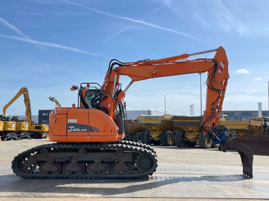 Doosan DX140LCR Photo 6
