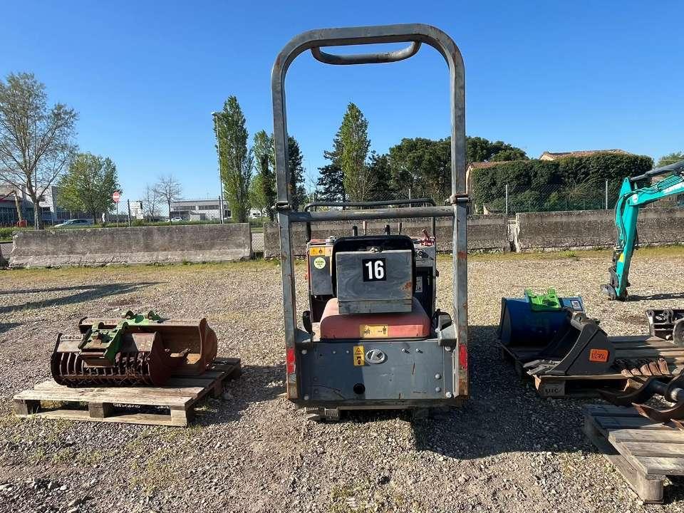 Kubota KC70 Photo 2