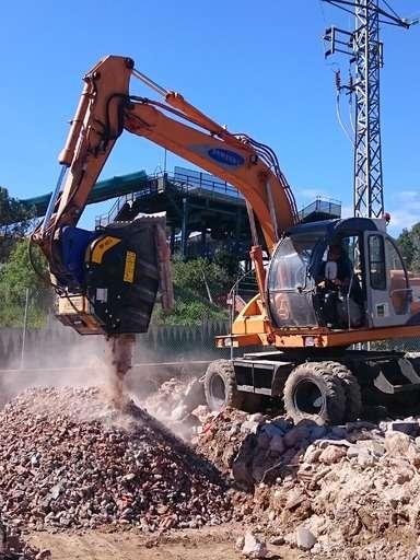 MB CRUSHER BF60.1 Photo 2