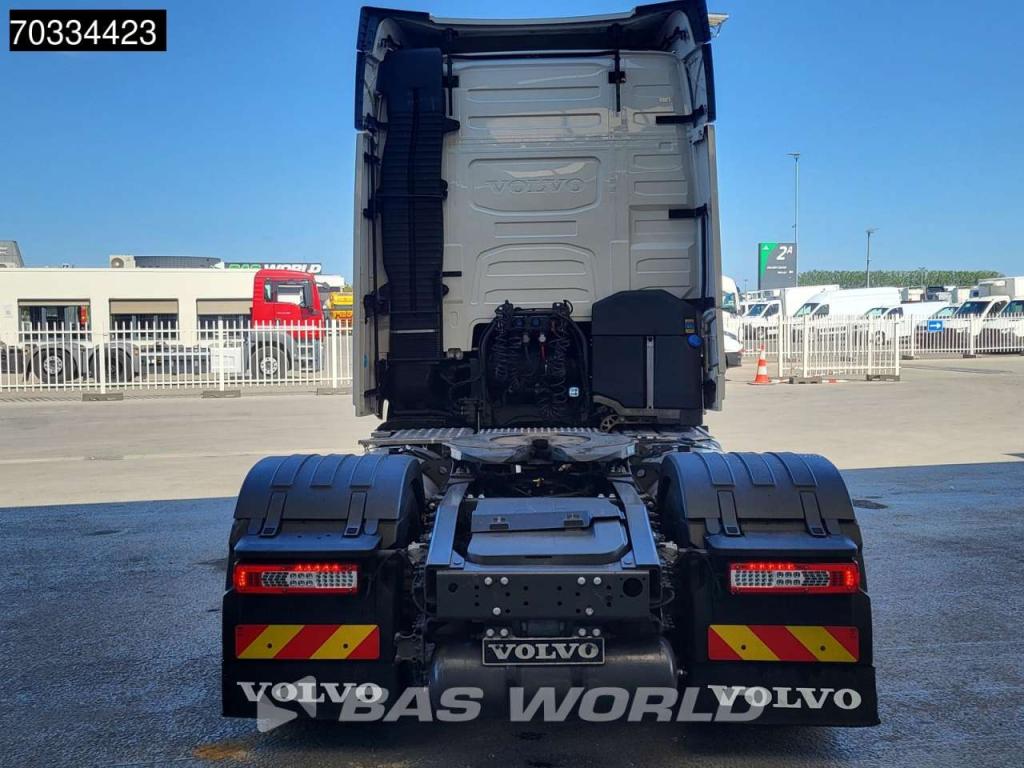 Volvo FH 460 4X2 Retarder 2x Tanks New Tyres! Photo 11