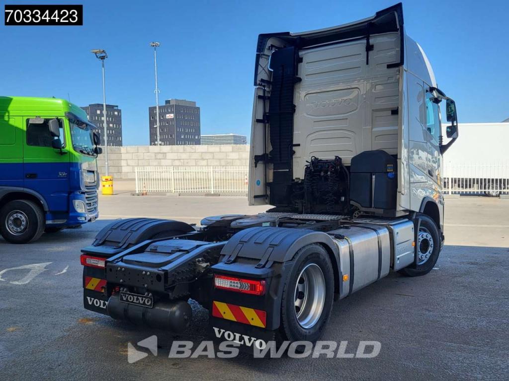 Volvo FH 460 4X2 Retarder 2x Tanks New Tyres! Photo 5
