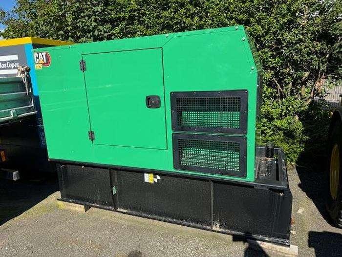 Caterpillar DE65E3 Photo 2
