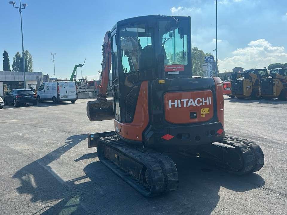 Hitachi ZX 55U - 6 Photo 2