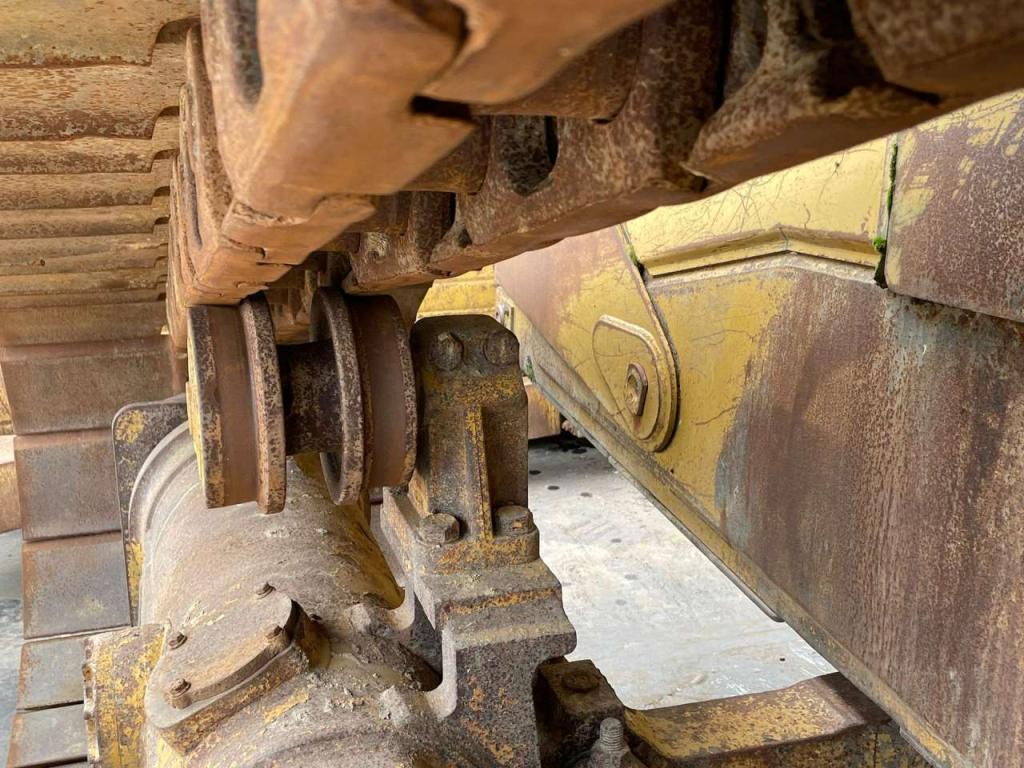 Caterpillar D6T LGP Photo 13