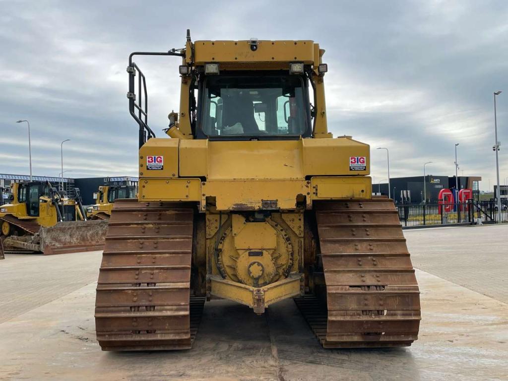 Caterpillar D6T LGP Photo 4