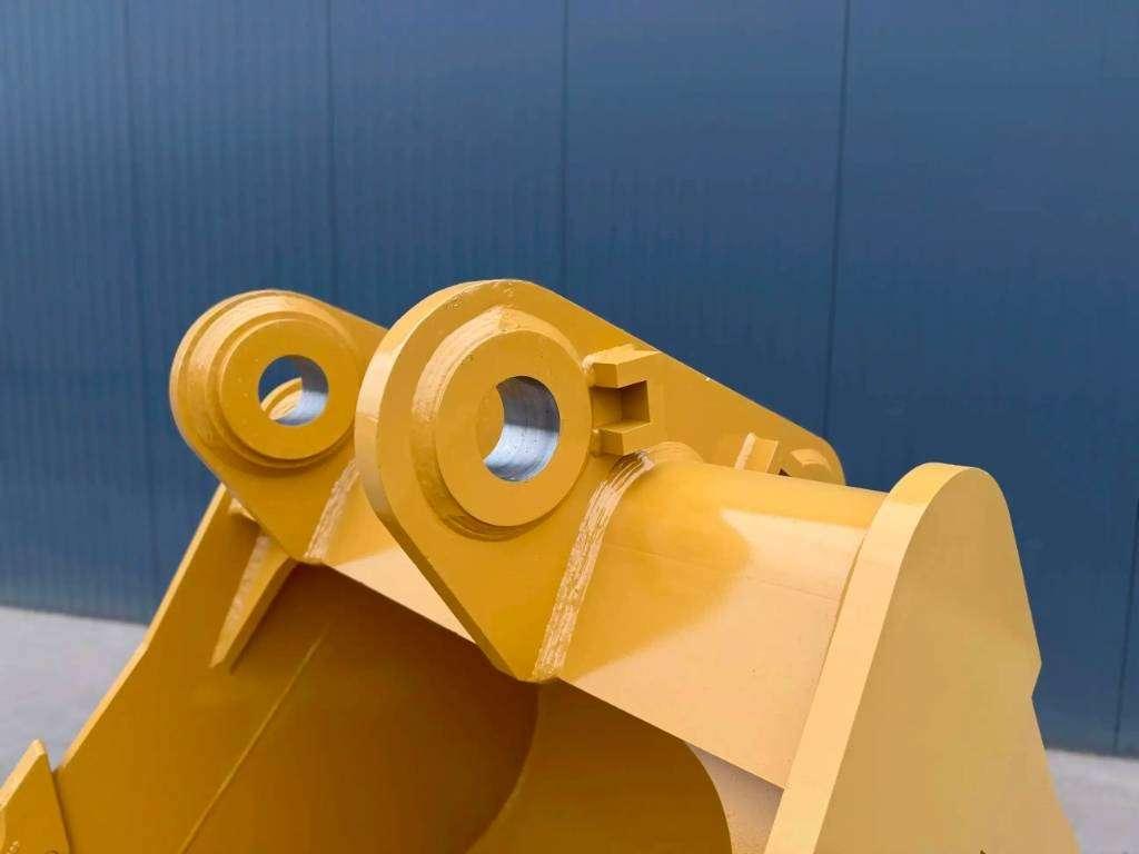 Caterpillar 349D2 - UB Rock Bucket Photo 6