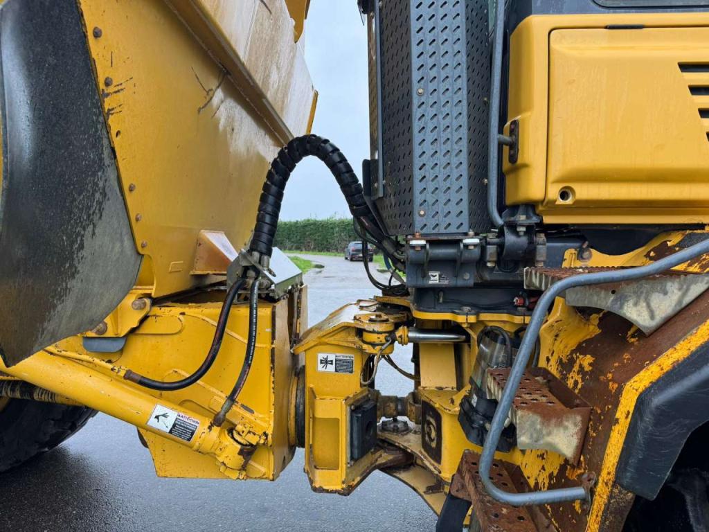 Bell B30D Photo 18