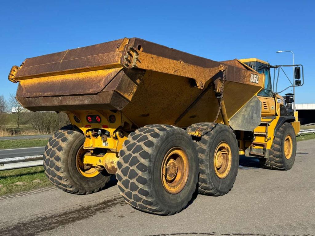 Bell B30D Photo 5