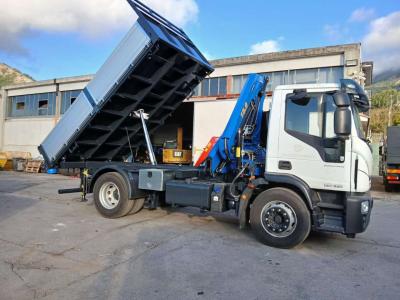 Iveco EUROCARGO 180-320L en vente par Procida Macchine S.r.l.