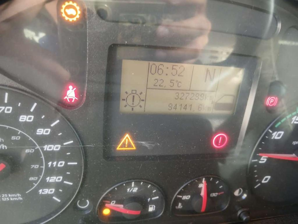 Iveco EUROCARGO 180-320L Photo 3