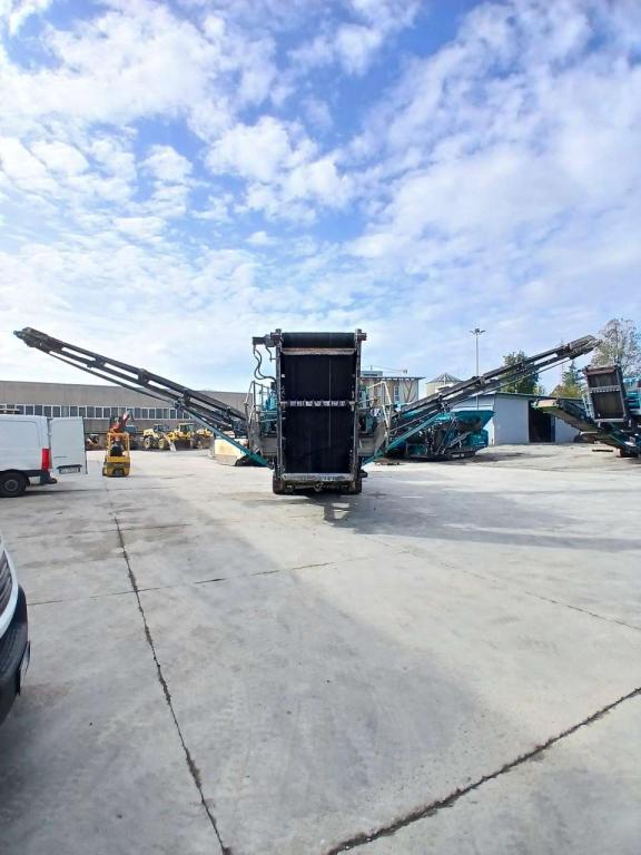 Powerscreen Chieftain 1400 Photo 2