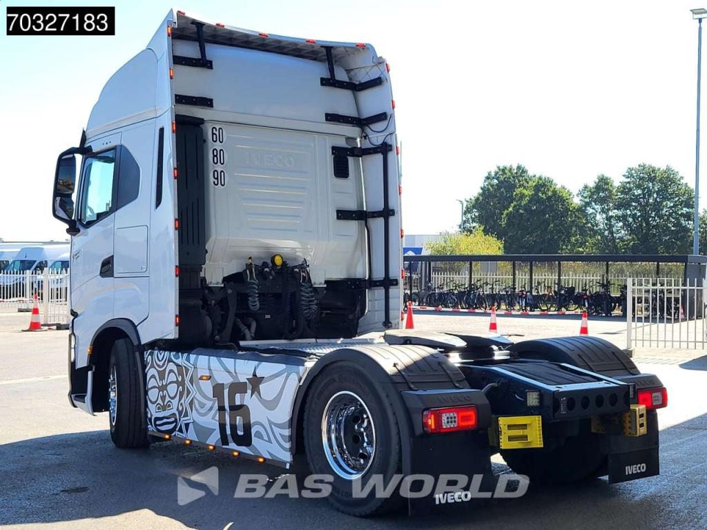 Iveco S-Way 510 4X2 Retarder 2xTanks Standklima ACC Navi Photo 2