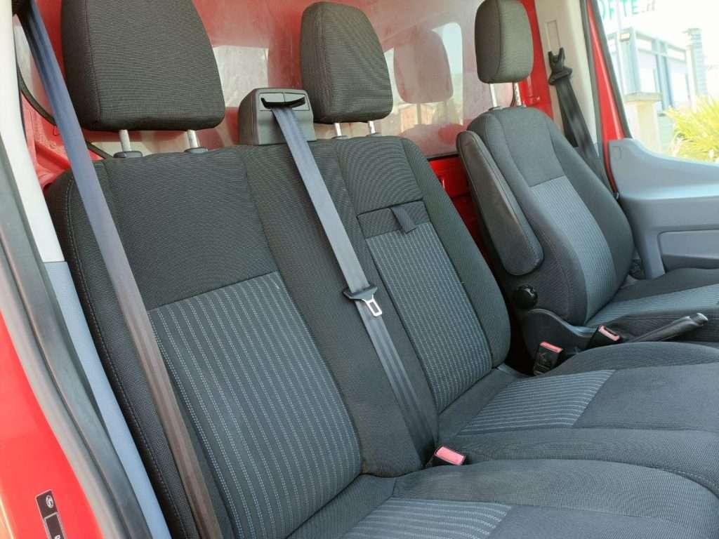 Ford Transit Photo 11
