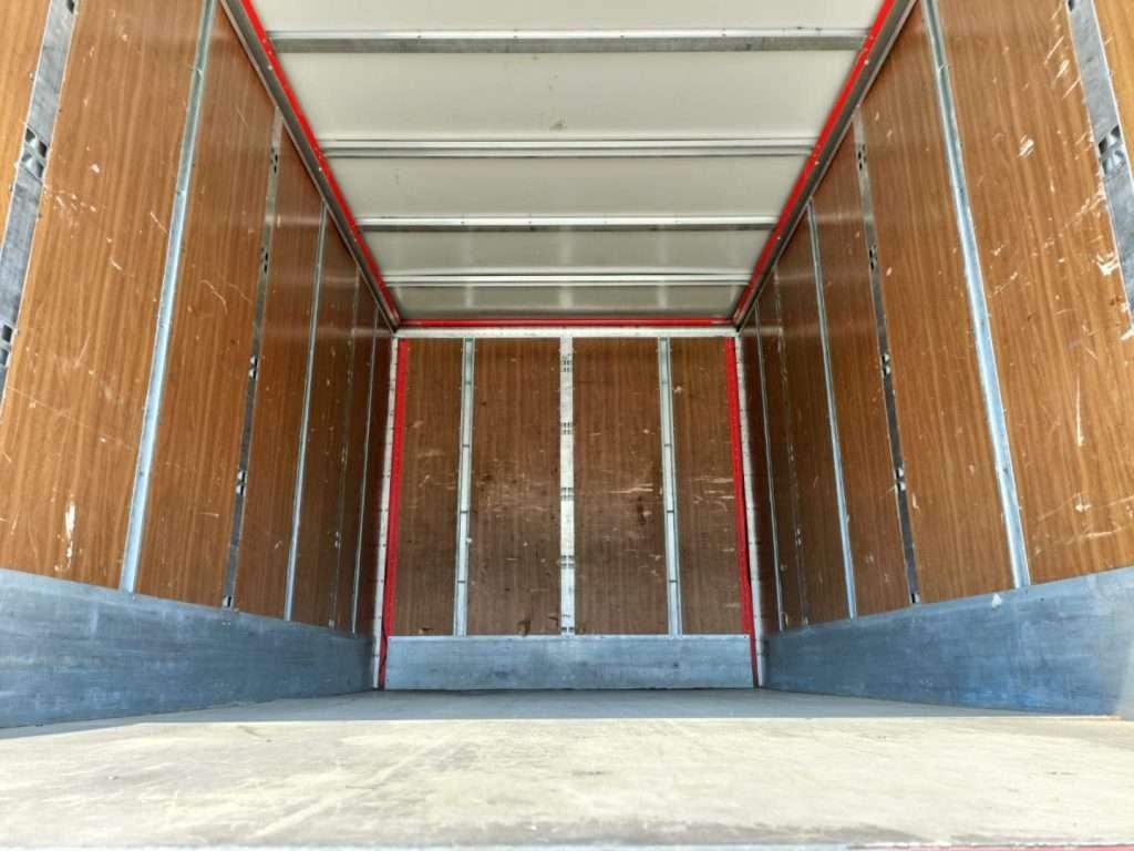 Ford Transit Photo 7