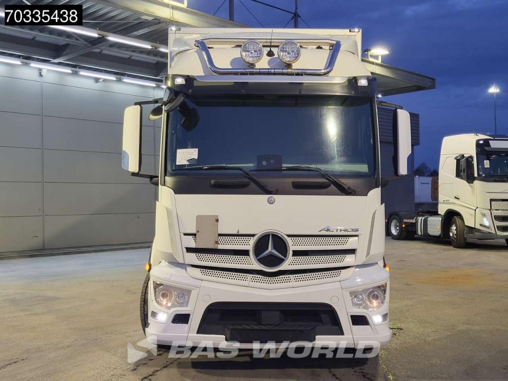 Mercedes Actros 1835 Actros 4X2 Full-Air Automatic Euro 6 2t Tailgate Photo 8