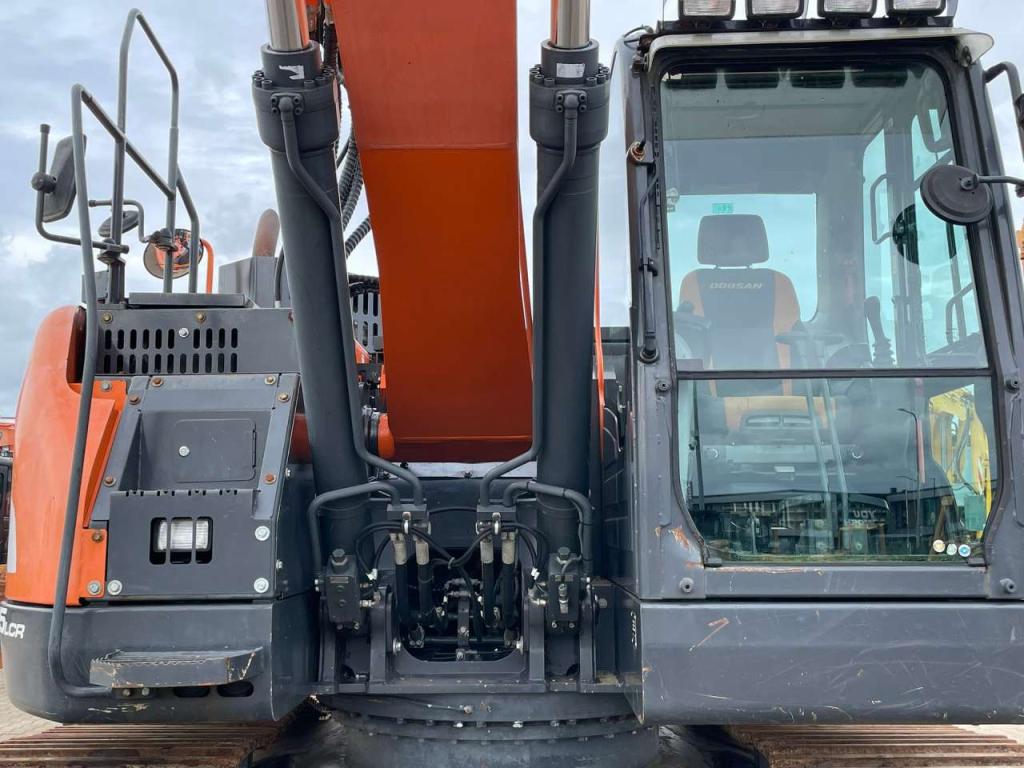 Doosan DX235LCR-5 Photo 11