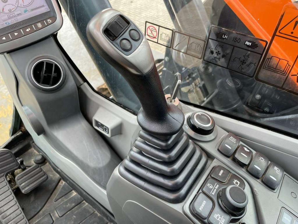 Doosan DX235LCR-5 Photo 25