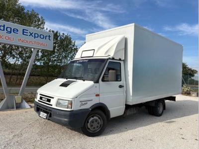 Iveco TURBO DAILY 35C10 furgonato Photo 1