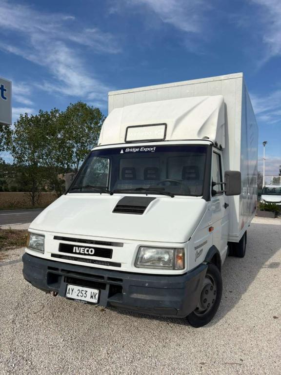 Iveco TURBO DAILY 35C10 furgonato Photo 9