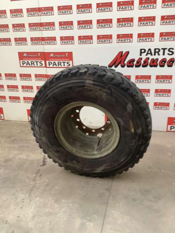 Pneu avec jantes pour Iveco 260/330 F35 Photo 4