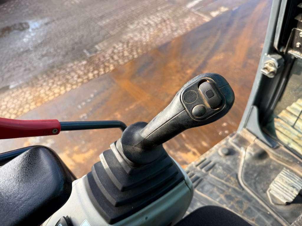Kobelco SK350LC-10E - Hammer Lines / Quick Coupler Photo 17