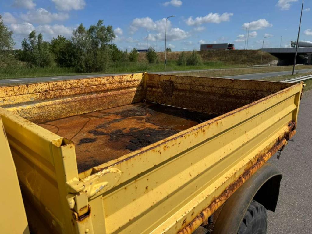 Mercedes-Benz Unimog U140 Photo 12