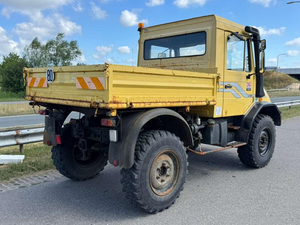 Mercedes-Benz Unimog U140 Photo 7