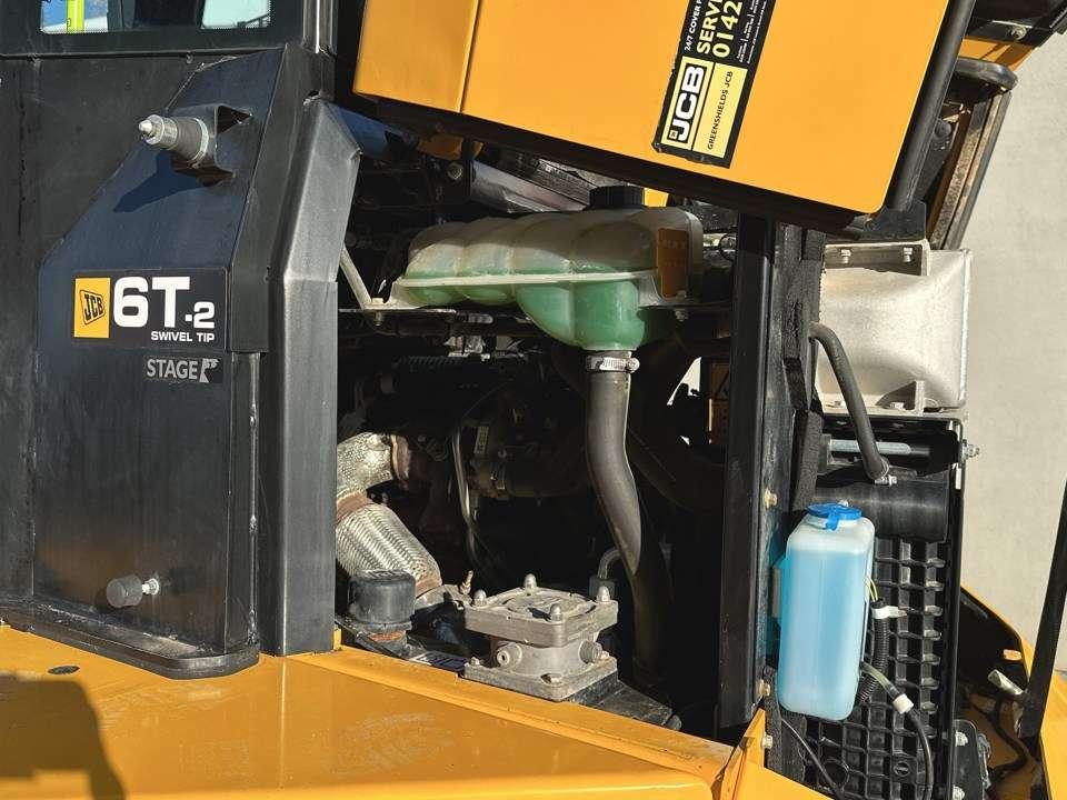 JCB 6ST-2S5 4X4 Photo 7