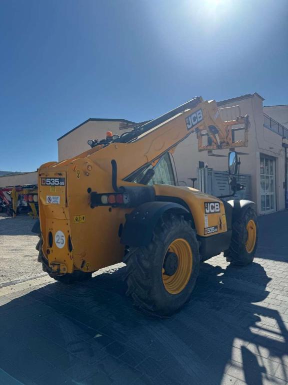 JCB 535-95 Photo 2
