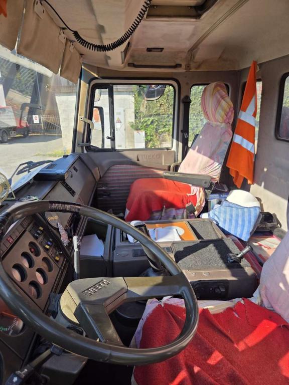 Iveco 190-26 Photo 11