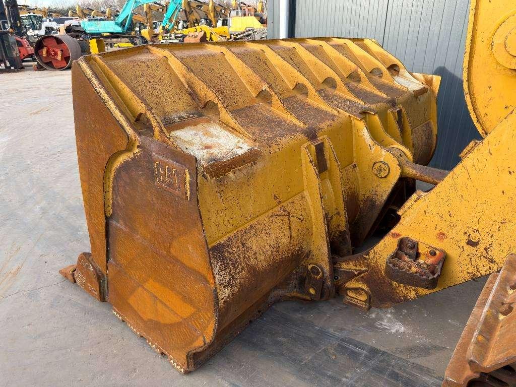 Caterpillar 963K Photo 13