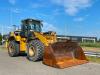 Caterpillar 966M Photo 7 thumbnail
