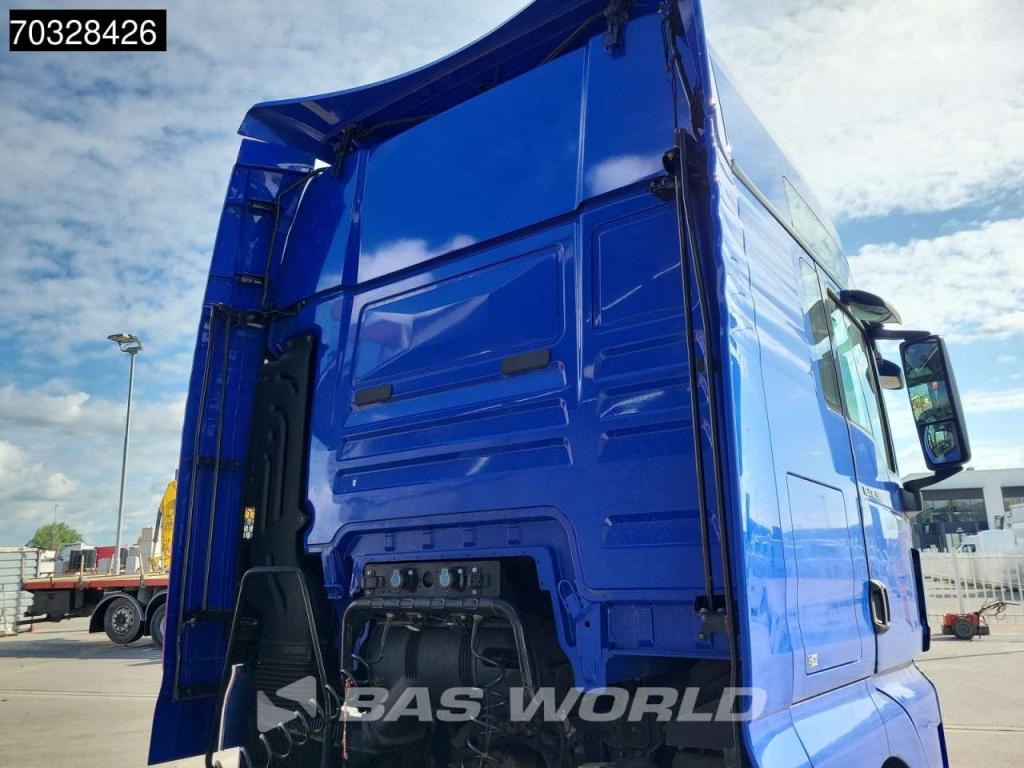 Man TGX 18.500 4X2 XXL Mega Retarder 2x Tanks ACC Photo 11