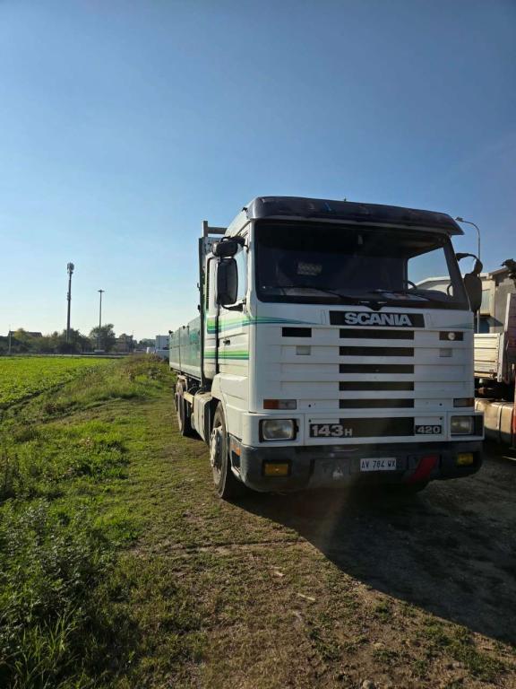 Scania 143H Photo 1