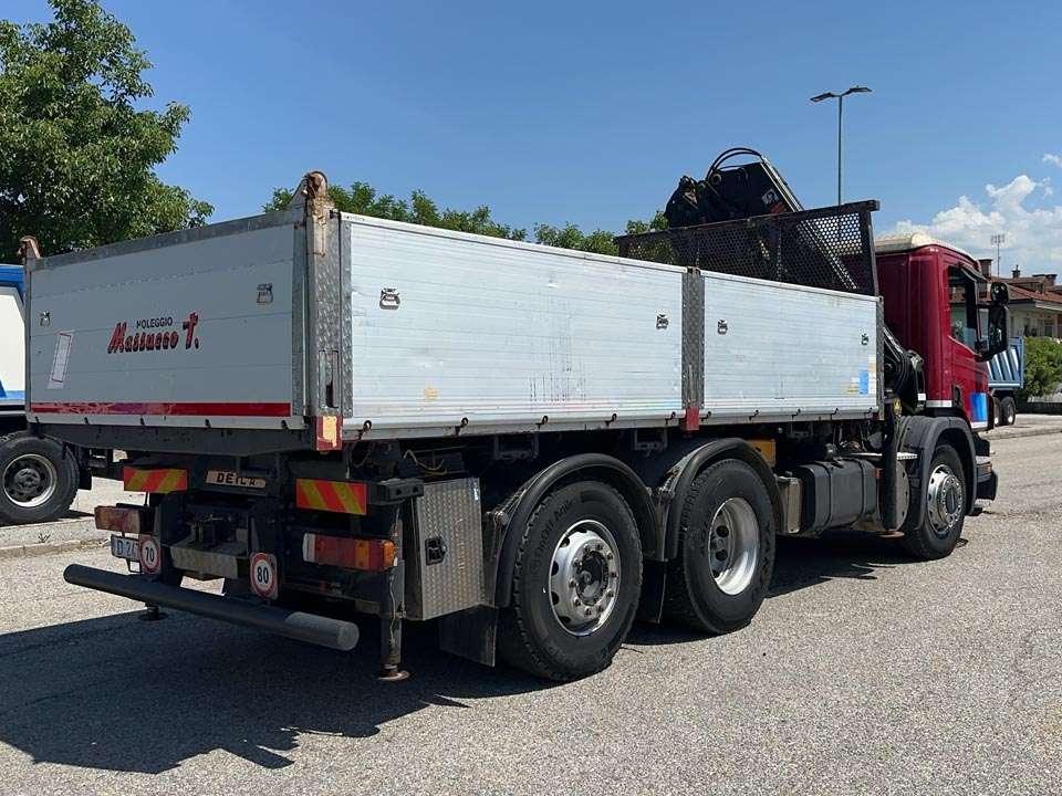 Scania P320 DB 6x2 Photo 18
