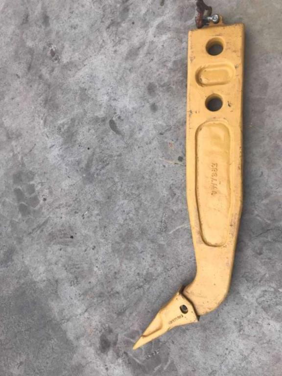 Komatsu D61 Shank Photo 5