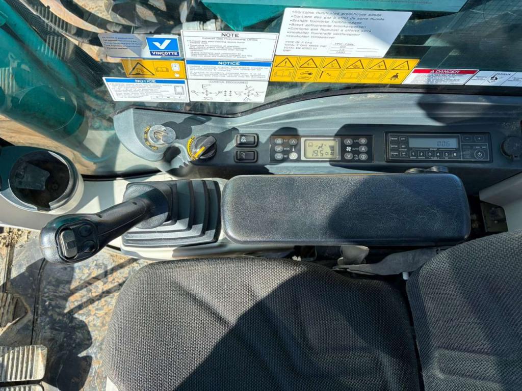 Kobelco SK300LC-10E Photo 25