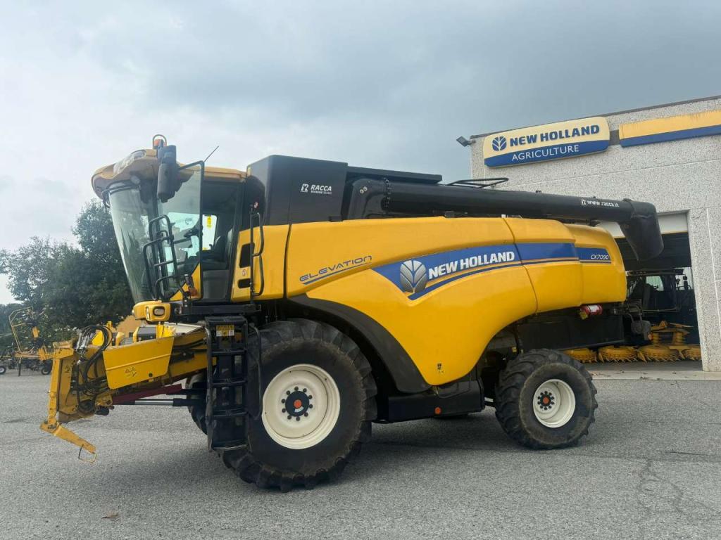 New Holland CX 7090 Photo 1