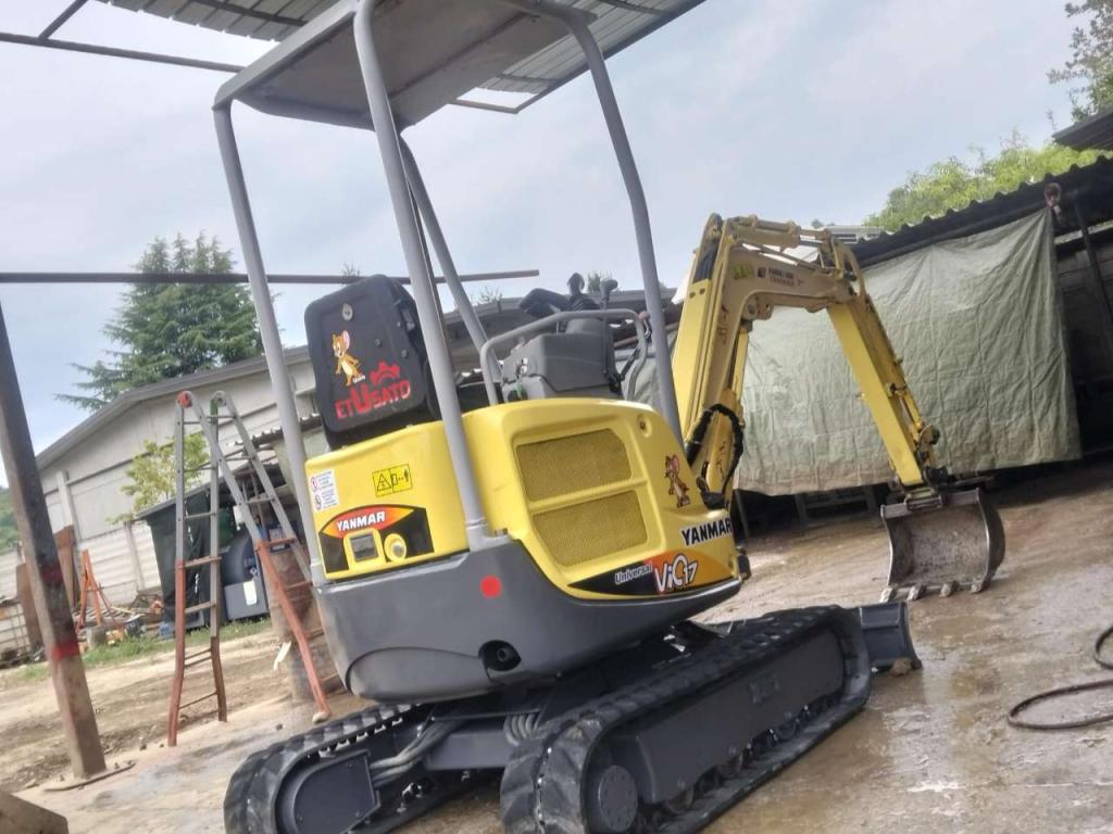 Yanmar vio17 Photo 1