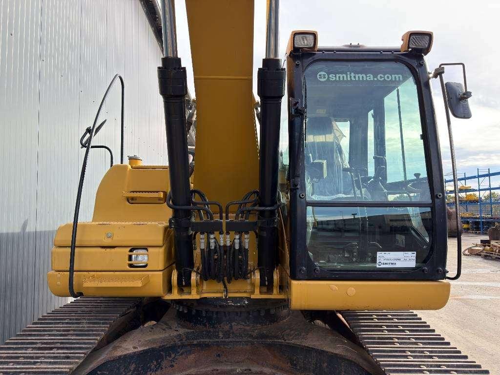 Caterpillar 320D L Photo 9