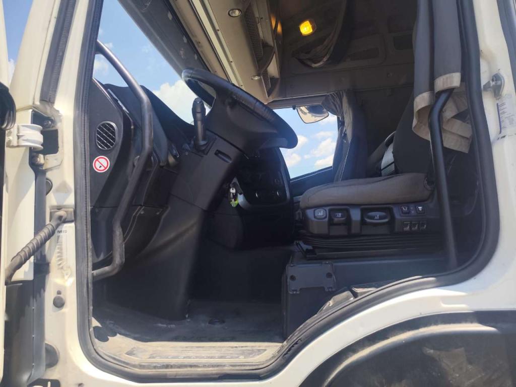 Iveco STRALIS CUBE AS260S42Y Photo 8