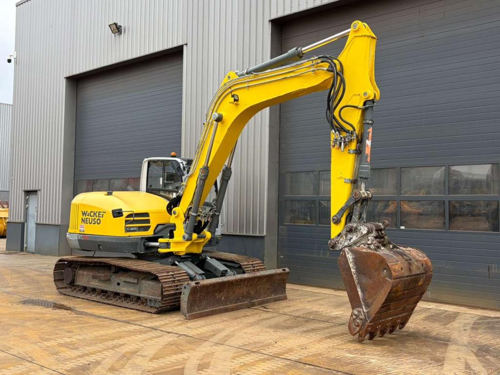 Wacker Neuson ET145 Photo 10
