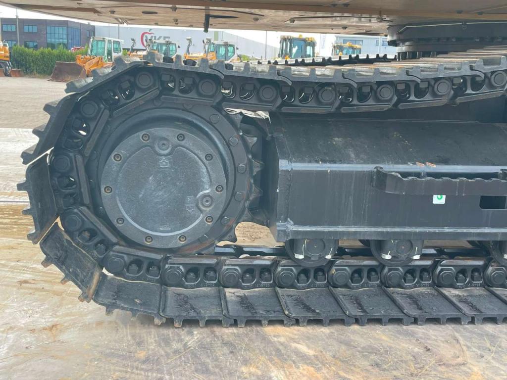 Caterpillar 323D3 Photo 16