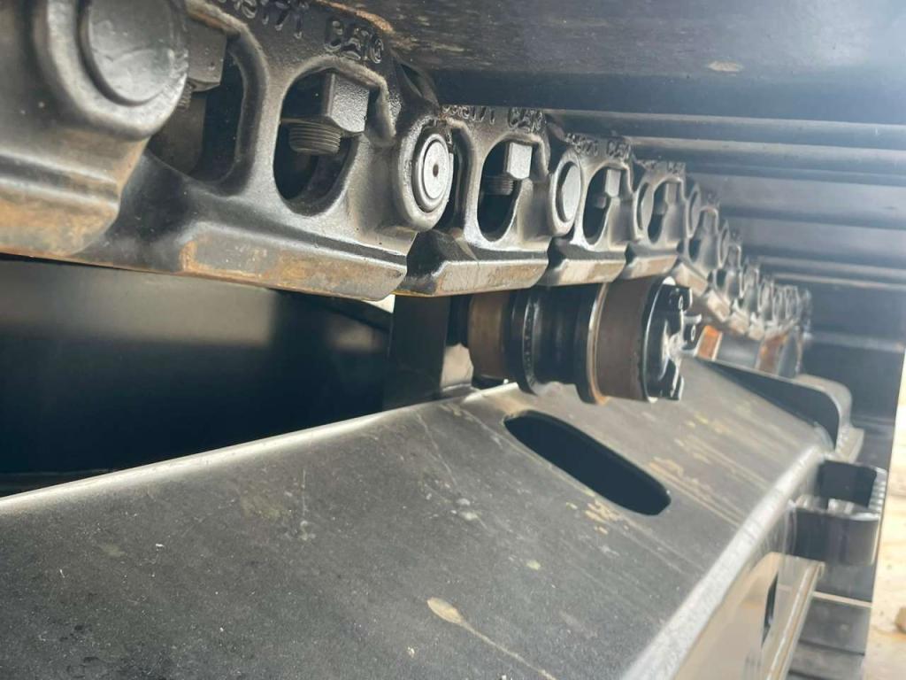 Caterpillar 323D3 Photo 18