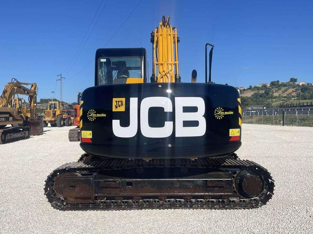 JCB JS 130 Photo 4